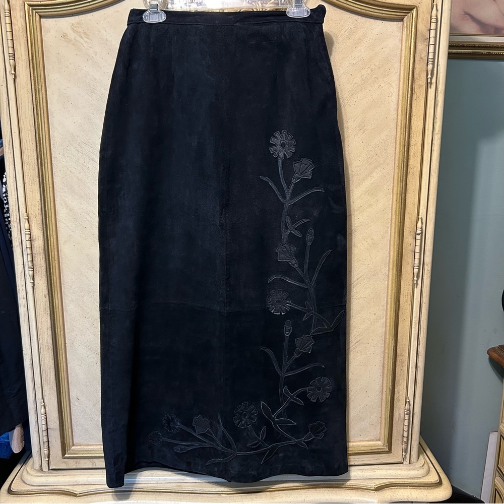 Dialogue Black Suede Leather Floral Embellished Midi Skirt